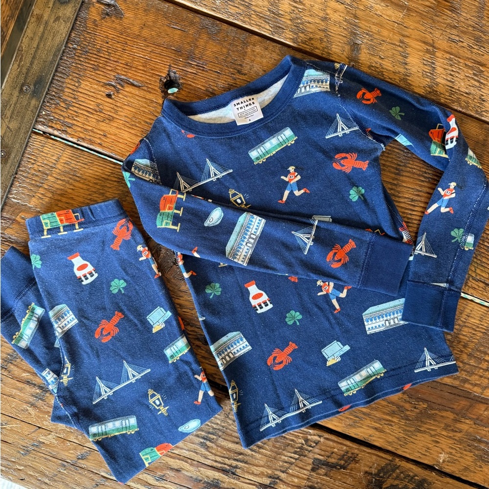 Smaller Things Boston Pajamas - Size 4